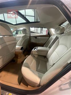 هيونداي أزيرا